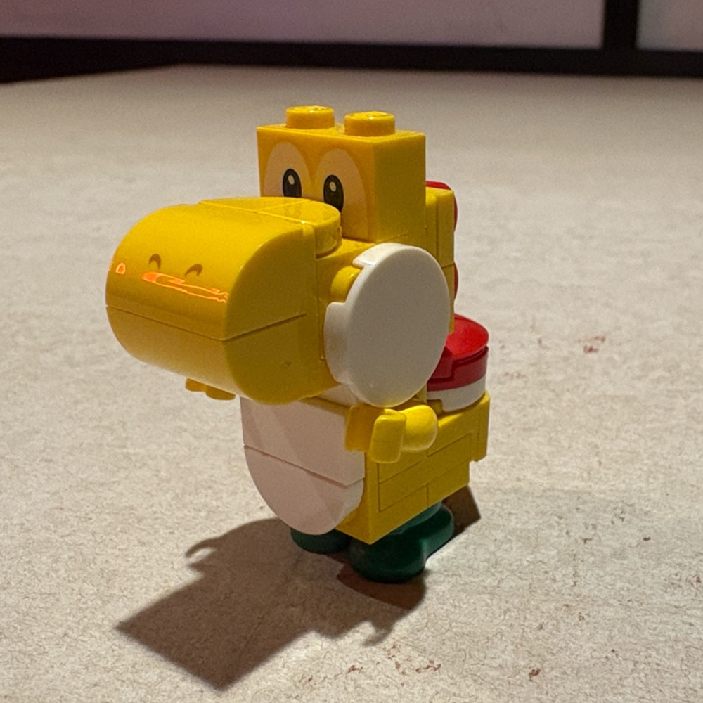 Lego Yellow Yoshi - Nintendo